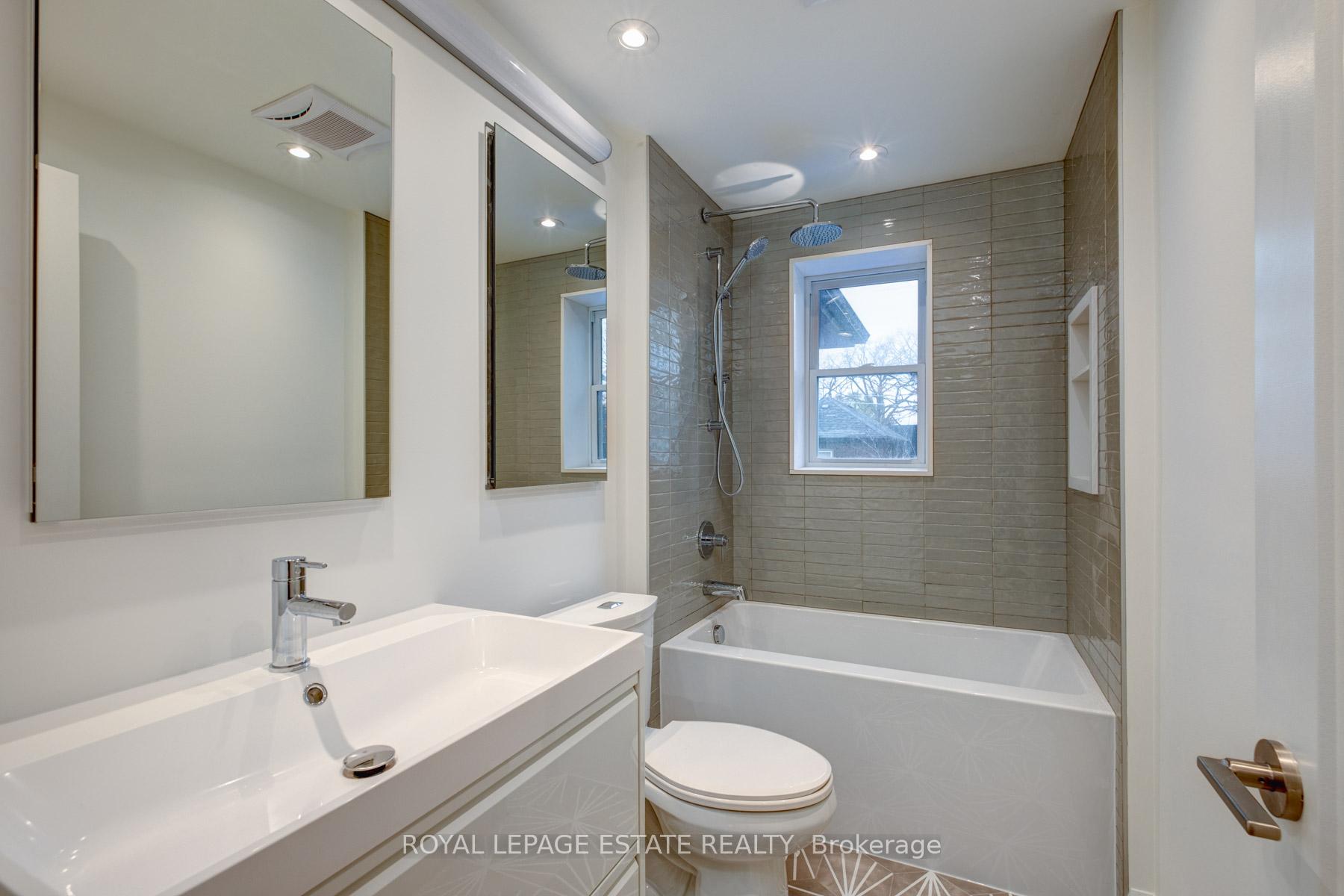 Photo 10 of 38 Benlamond Avenue, Toronto, East End-Danforth — HOMEH