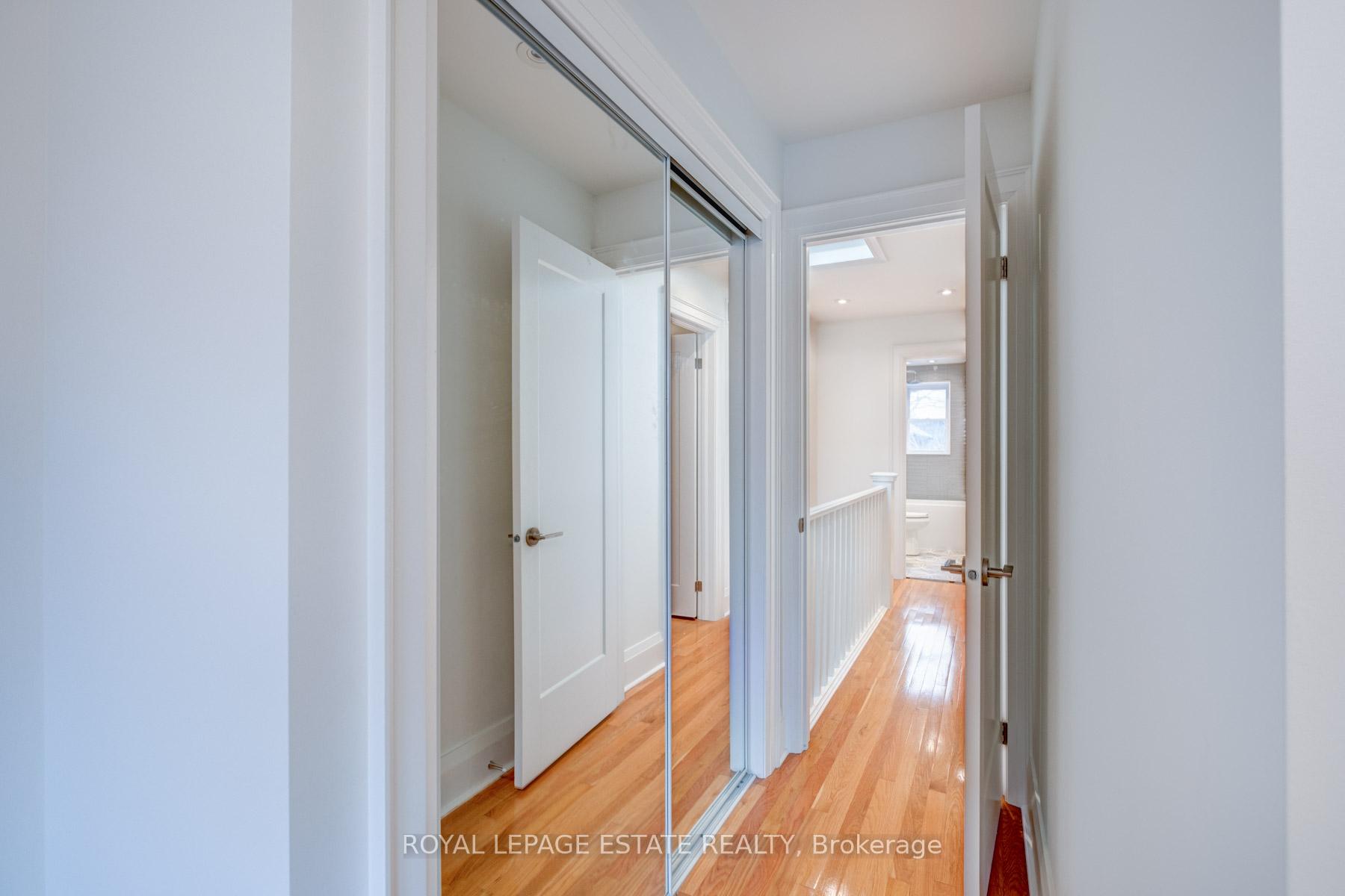 Photo 12 of 38 Benlamond Avenue, Toronto, East End-Danforth — HOMEH
