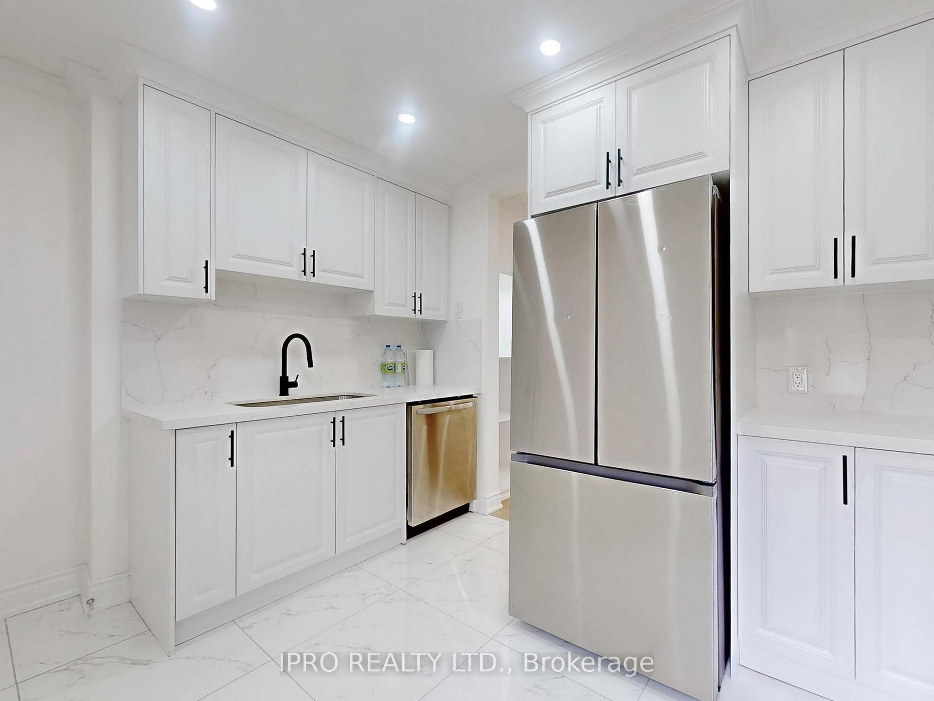 Photo 8 of 18 Mosley Street E, Toronto, South Riverdale — HOMEH