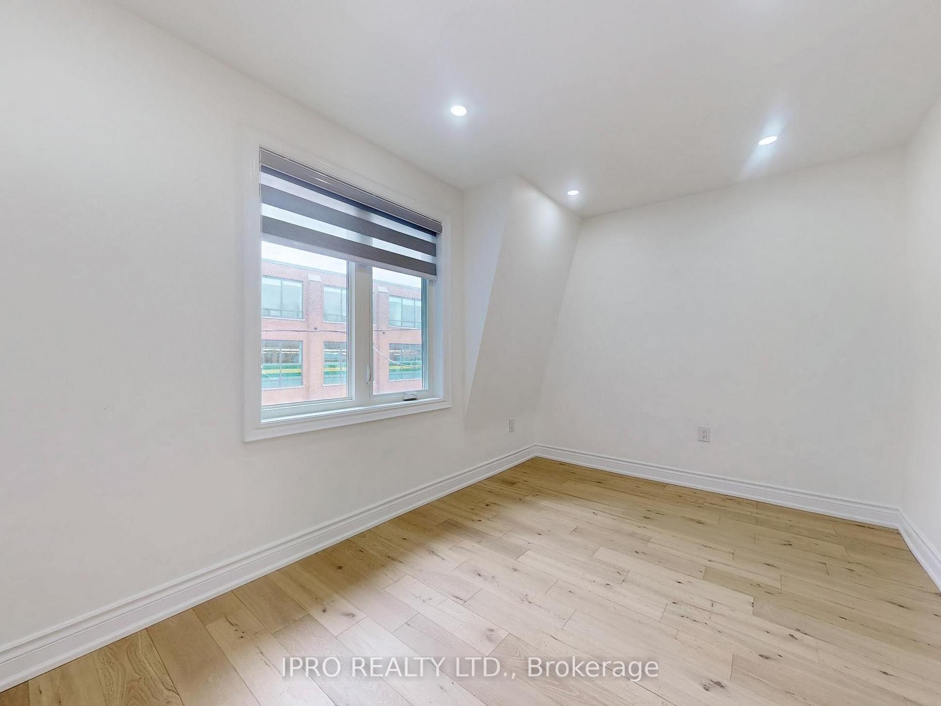 Photo 16 of 18 Mosley Street E, Toronto, South Riverdale — HOMEH