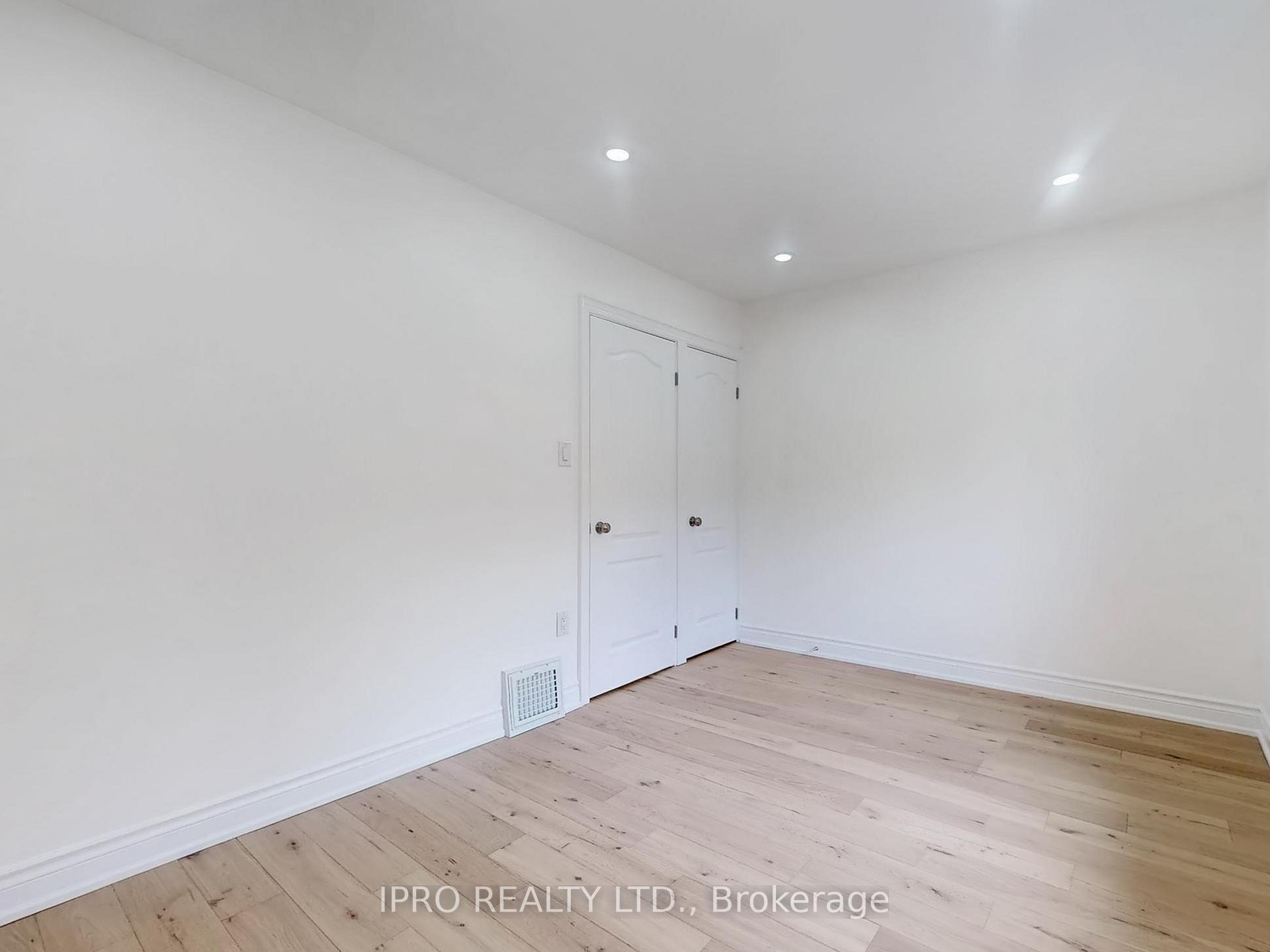 Photo 18 of 18 Mosley Street E, Toronto, South Riverdale — HOMEH