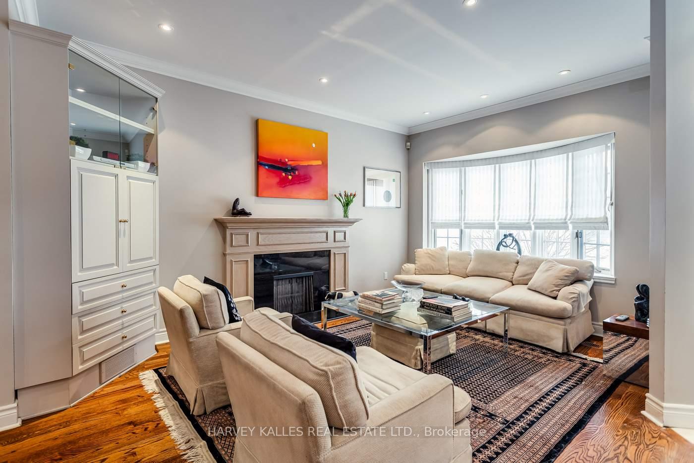 Photo 3 of 327 St Germain Avenue, Toronto, Lawrence Park North — HOMEH