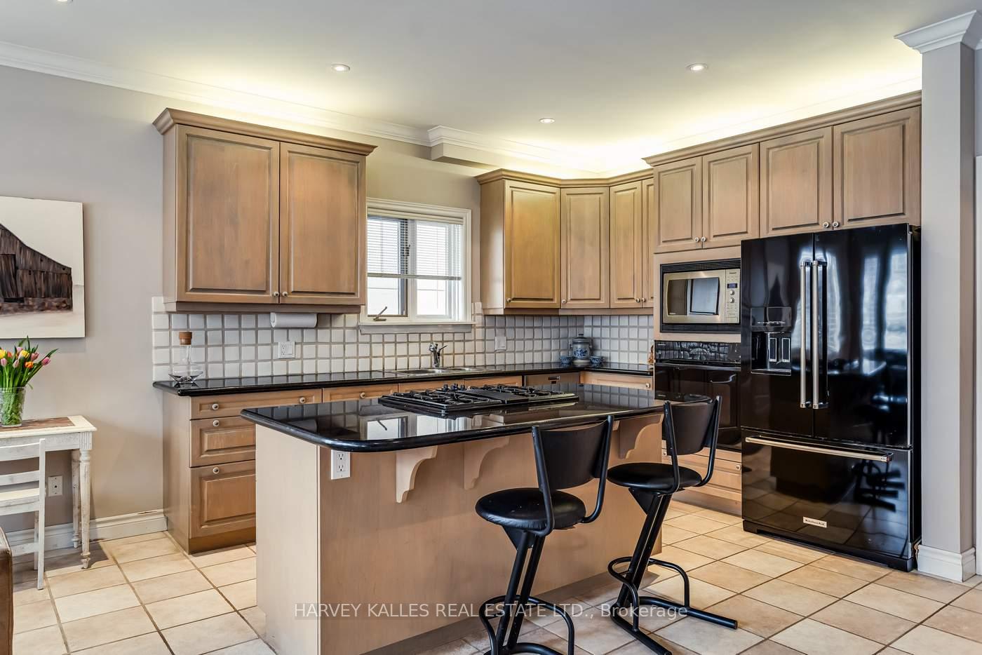 Photo 7 of 327 St Germain Avenue, Toronto, Lawrence Park North — HOMEH