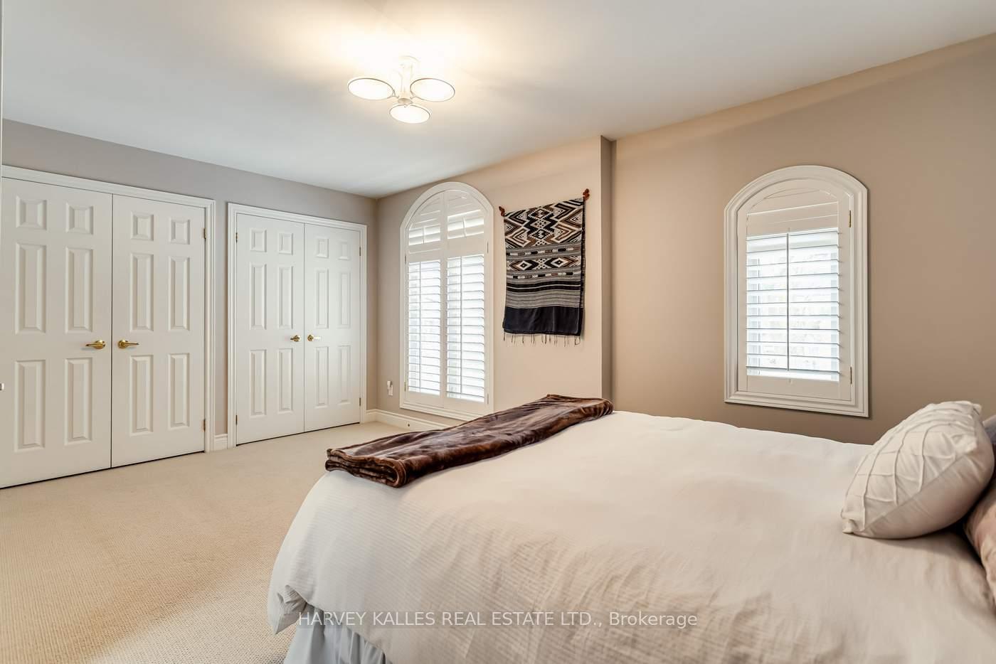 Photo 15 of 327 St Germain Avenue, Toronto, Lawrence Park North — HOMEH