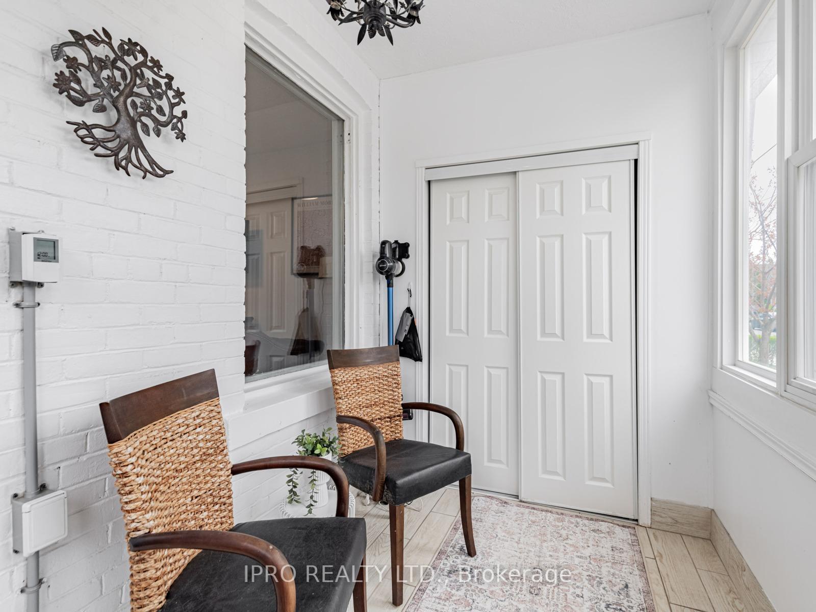 Photo 2 of 111 Chisholm Avenue, Toronto, Woodbine-Lumsden — HOMEH
