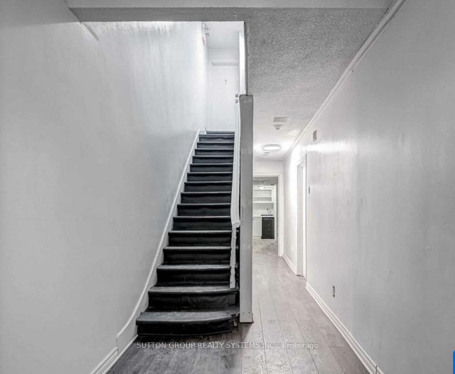 Photo 2 of Unit 5, 177 Carlton Street, Toronto, Cabbagetown-South St. James Town — HOMEH
