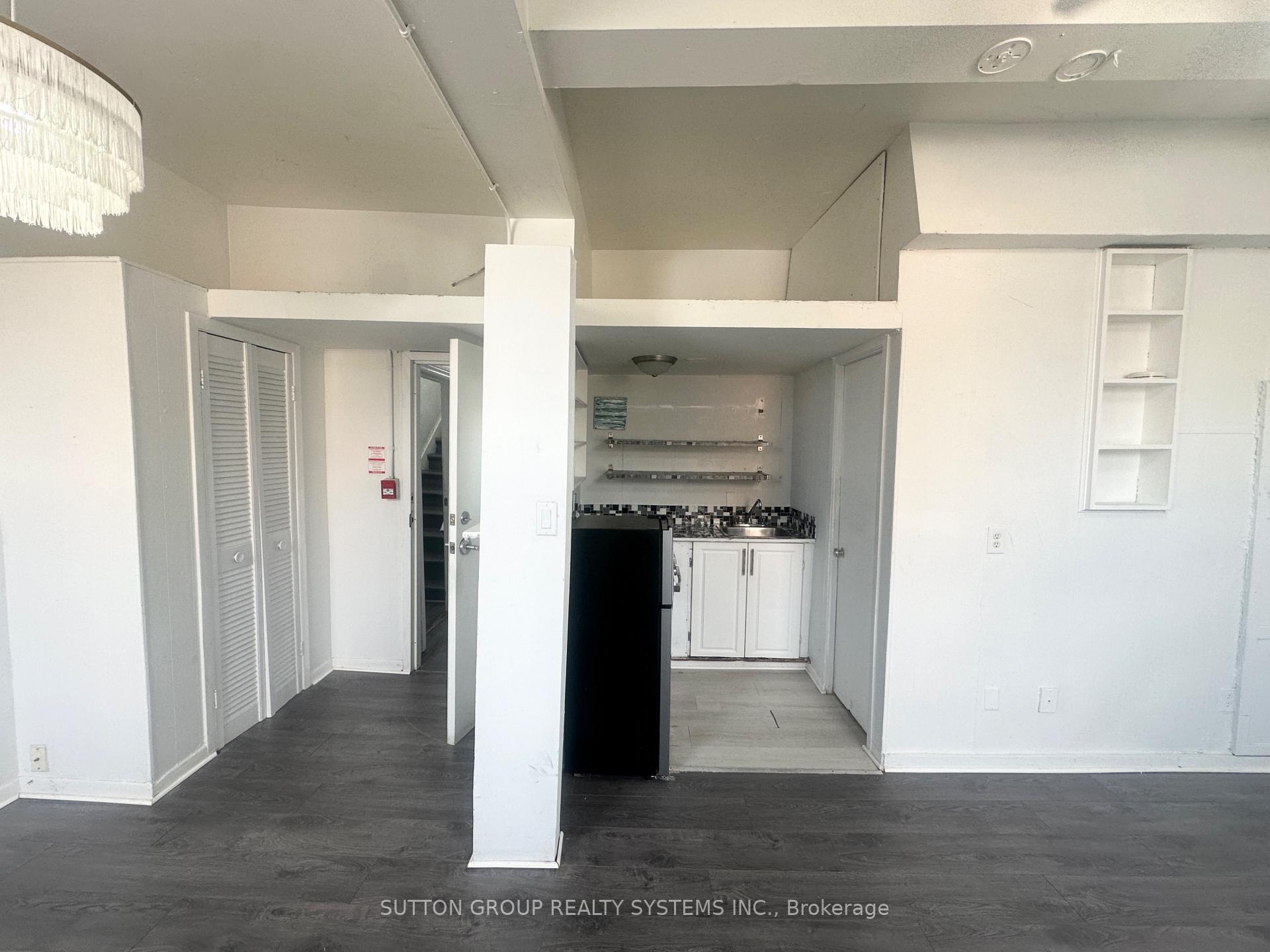 Photo 8 of Unit 5, 177 Carlton Street, Toronto, Cabbagetown-South St. James Town — HOMEH