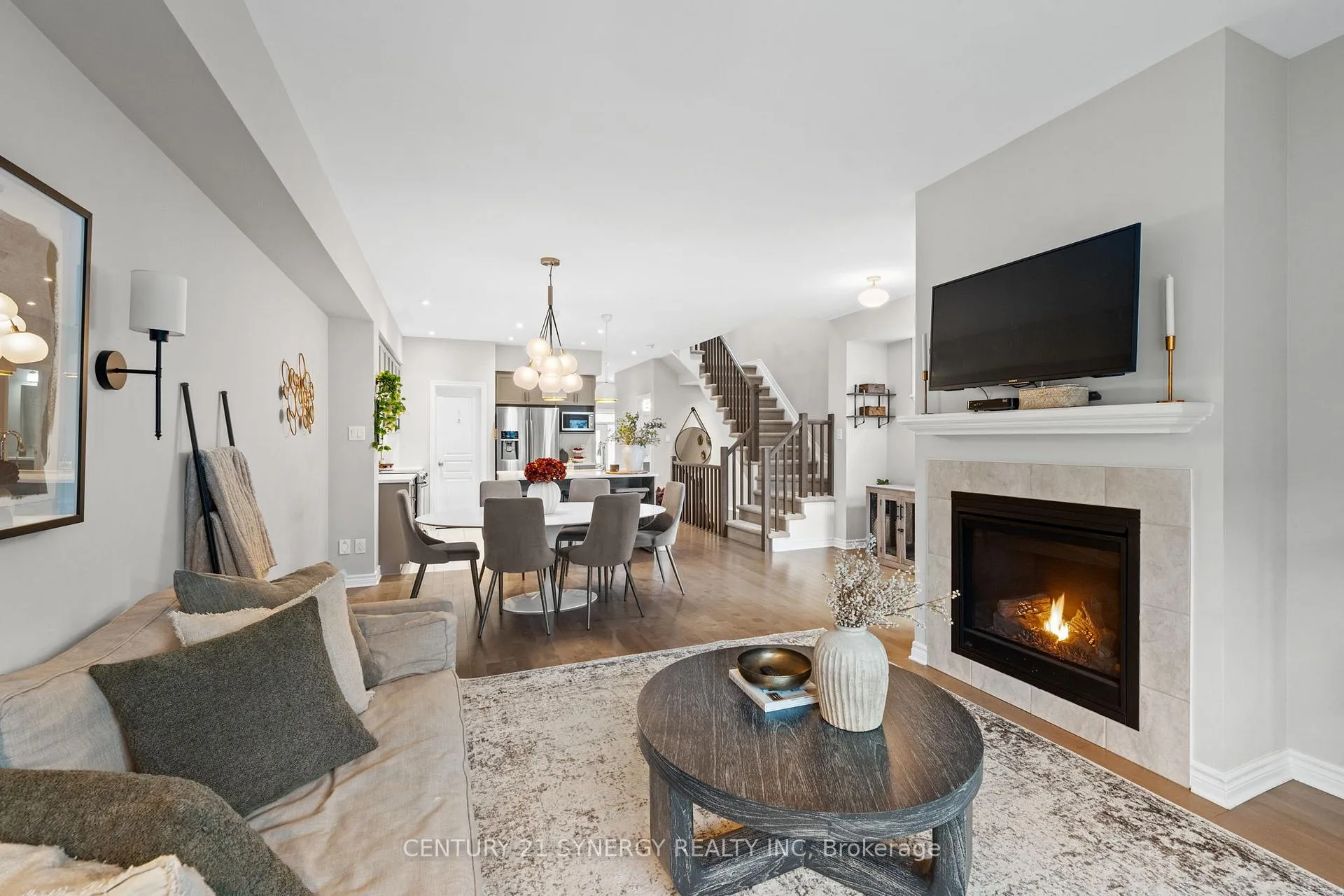 Photo 15 of 708 Guardian Grove, Ottawa, Riverside South/Gloucester Glen — HOMEH