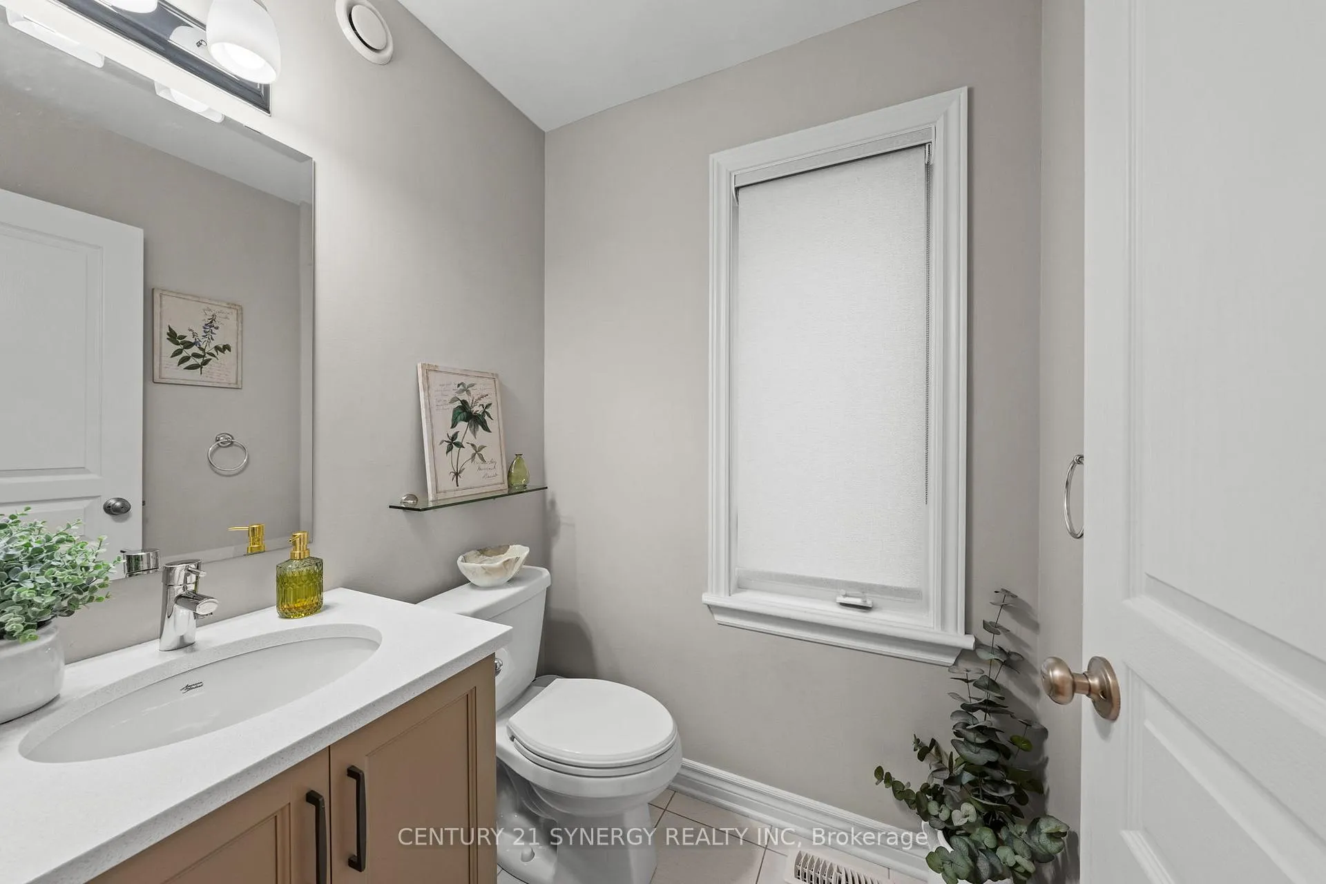 Photo 18 of 708 Guardian Grove, Ottawa, Riverside South/Gloucester Glen — HOMEH