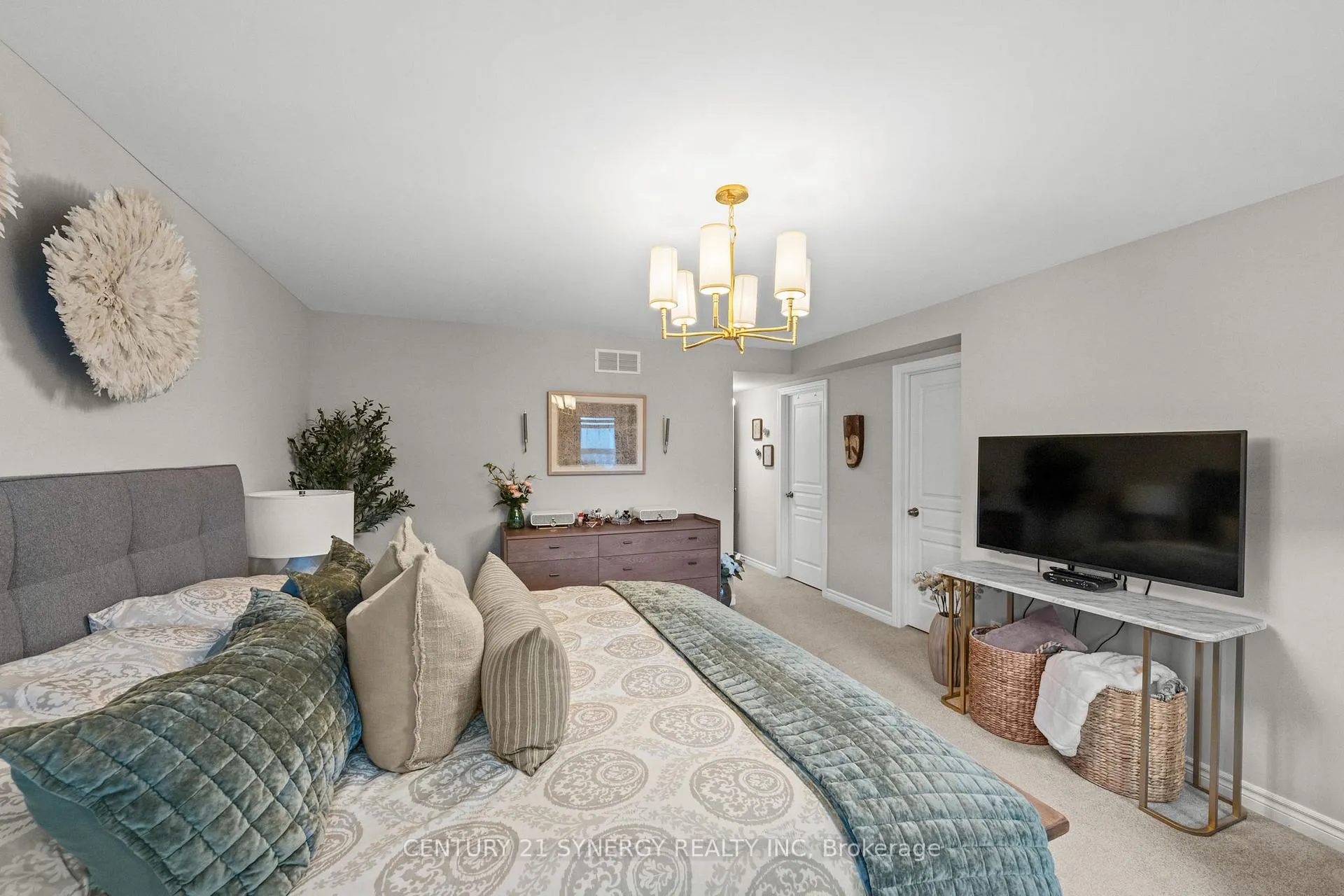 Photo 22 of 708 Guardian Grove, Ottawa, Riverside South/Gloucester Glen — HOMEH