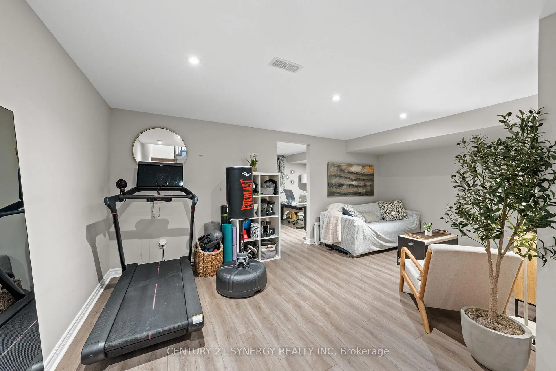 Photo 33 of 708 Guardian Grove, Ottawa, Riverside South/Gloucester Glen — HOMEH