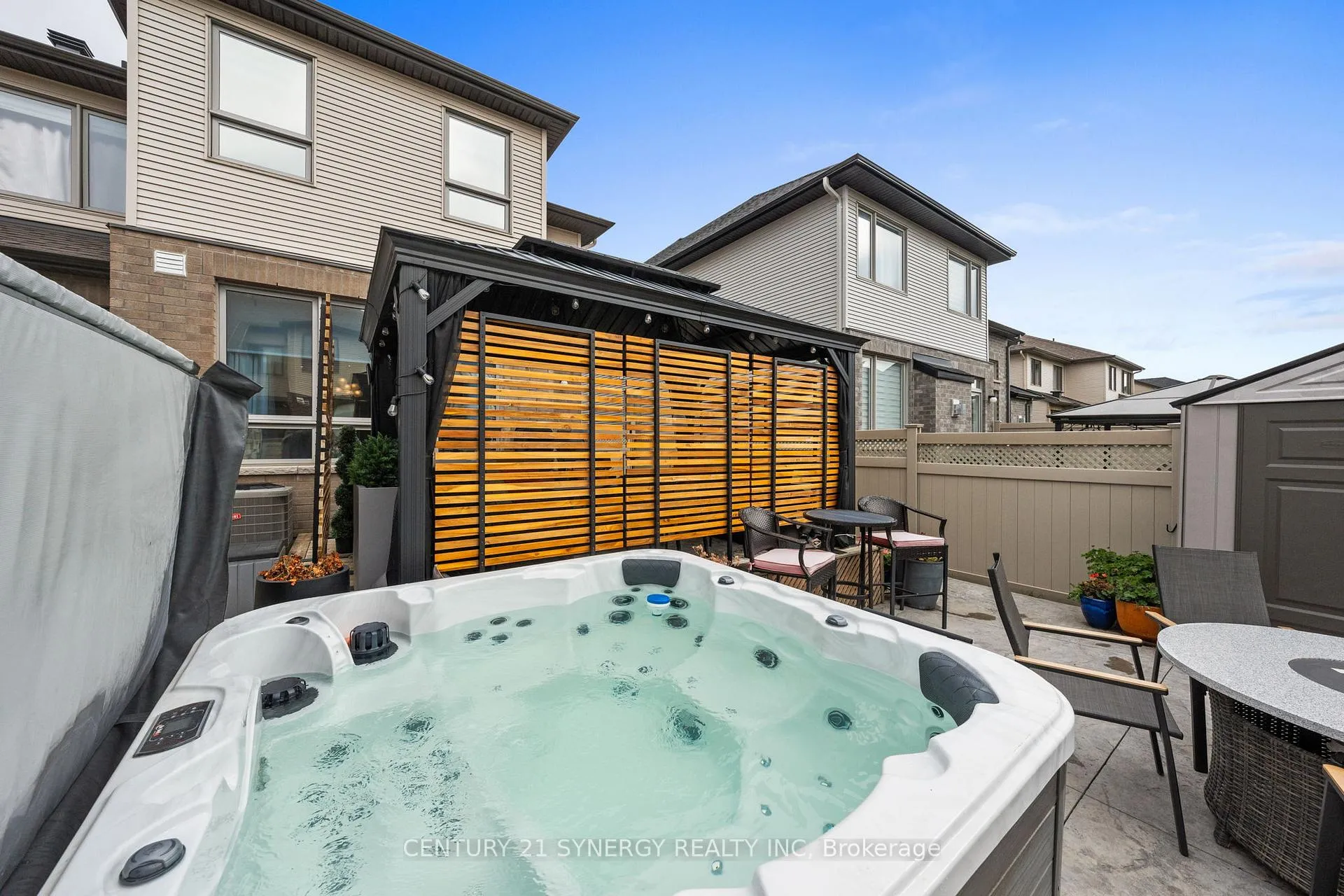 Photo 40 of 708 Guardian Grove, Ottawa, Riverside South/Gloucester Glen — HOMEH