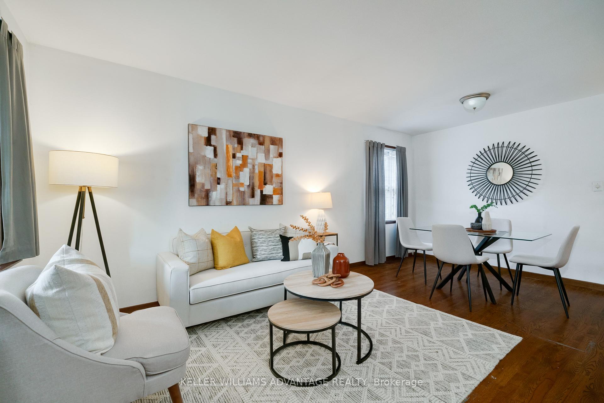 Photo 6 of 28 Epsom Avenue, Toronto, Woodbine-Lumsden — HOMEH