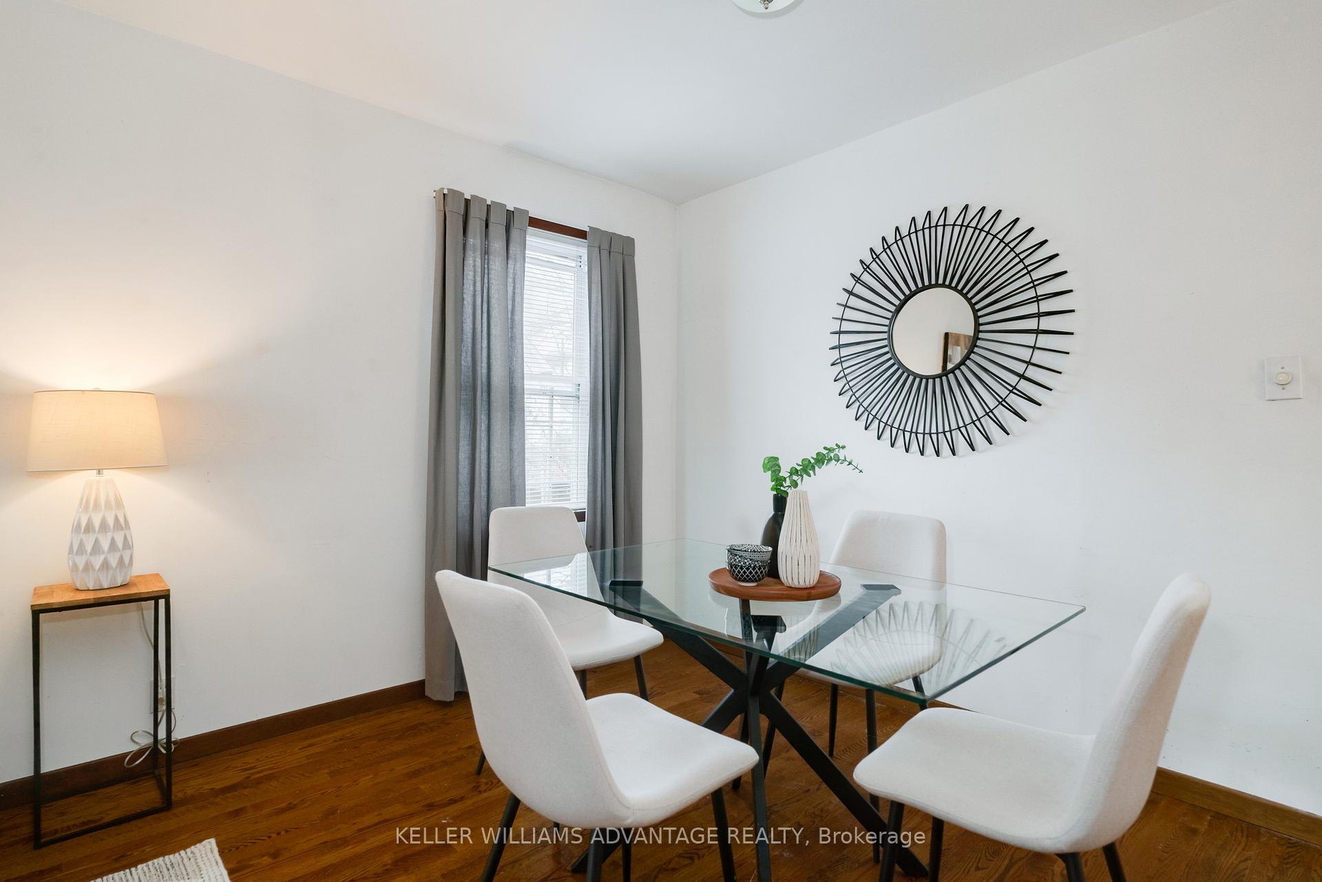 Photo 10 of 28 Epsom Avenue, Toronto, Woodbine-Lumsden — HOMEH