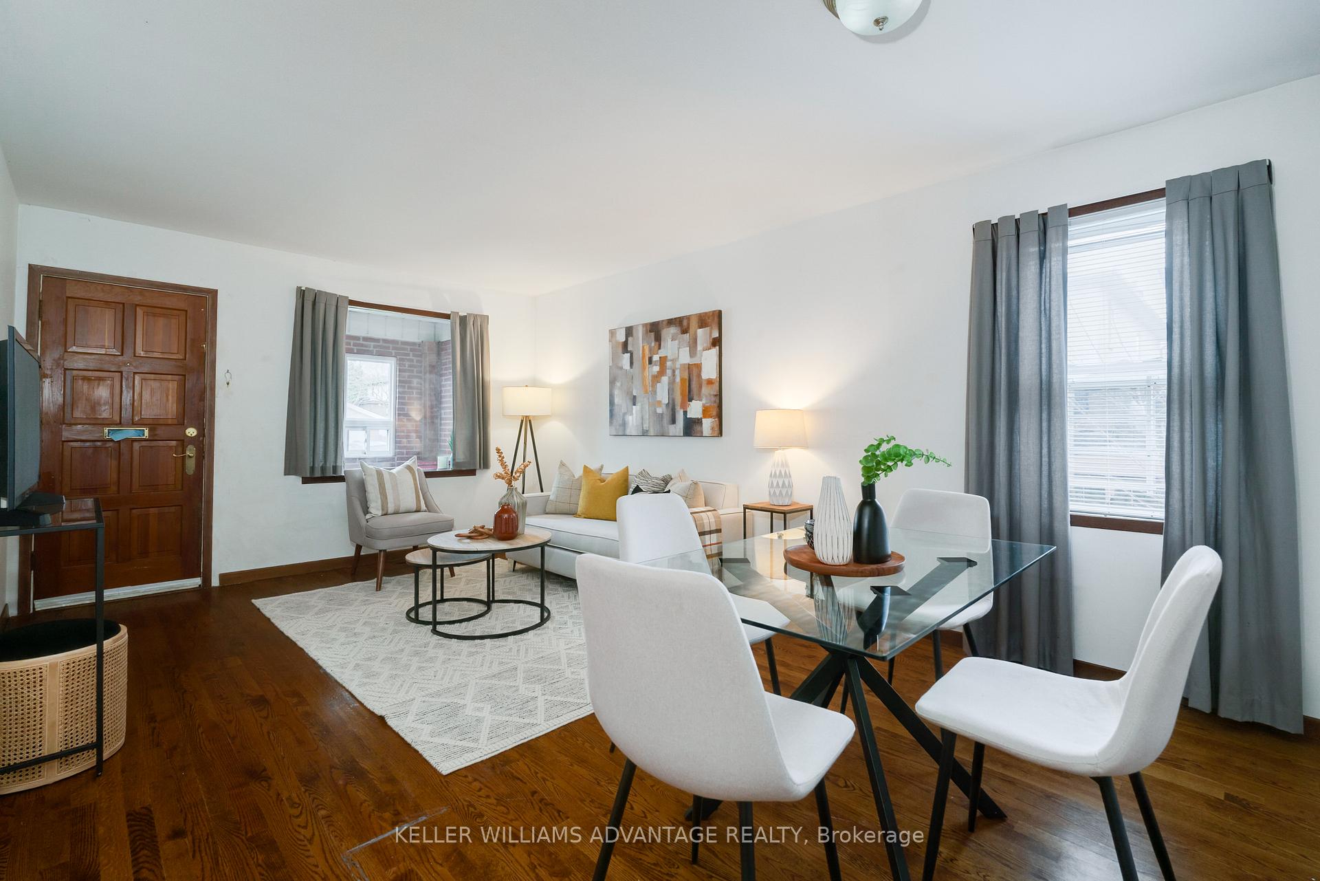 Photo 11 of 28 Epsom Avenue, Toronto, Woodbine-Lumsden — HOMEH