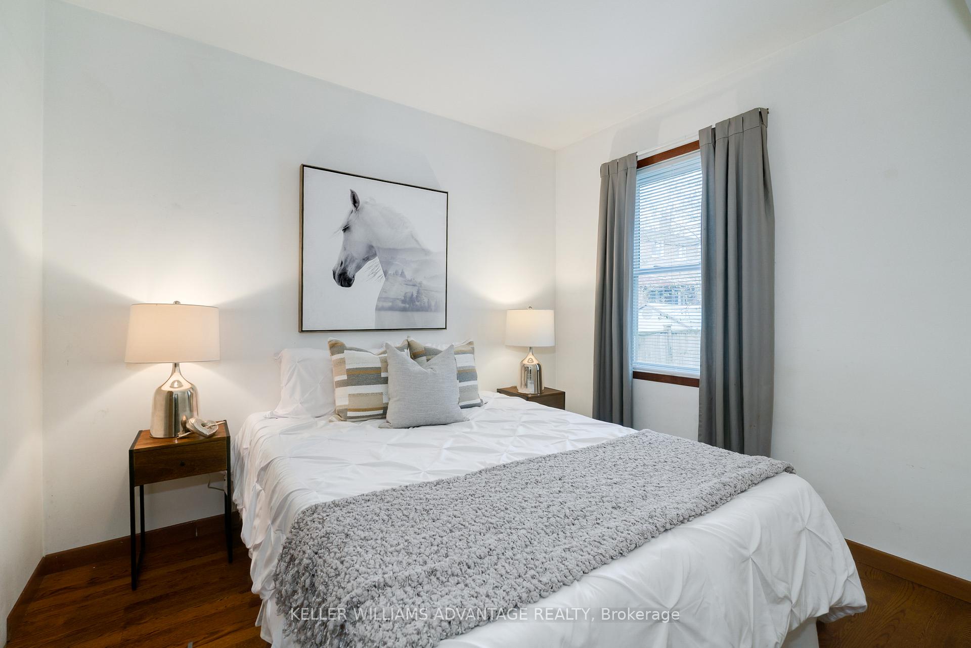 Photo 15 of 28 Epsom Avenue, Toronto, Woodbine-Lumsden — HOMEH