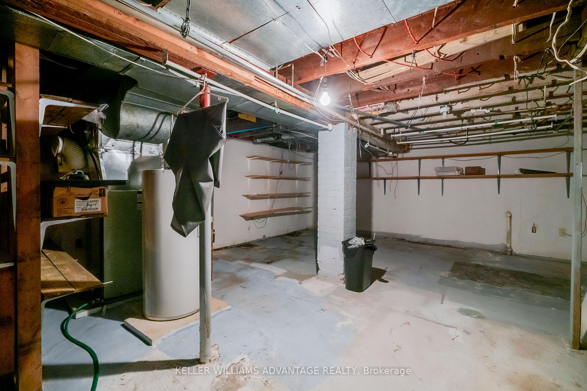 Photo 19 of 28 Epsom Avenue, Toronto, Woodbine-Lumsden — HOMEH