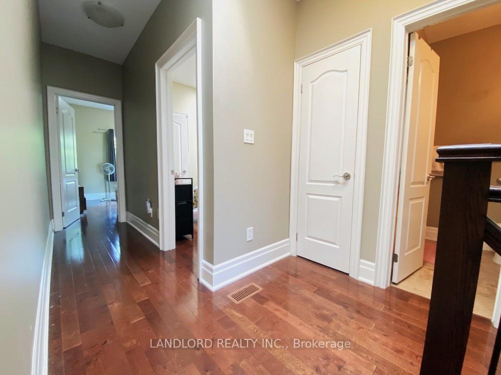 Photo 7 of 133 Florence Street, Toronto, Little Portugal — HOMEH