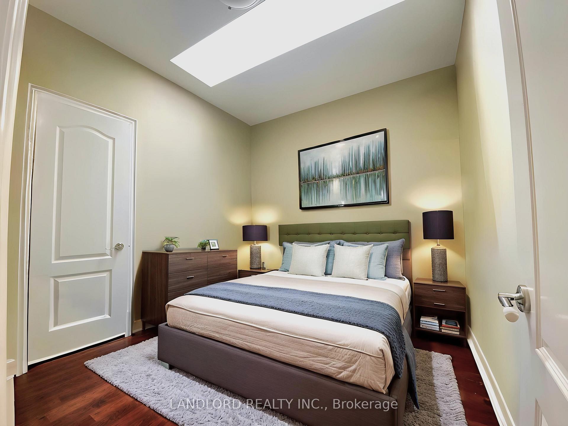 Photo 8 of 133 Florence Street, Toronto, Little Portugal — HOMEH