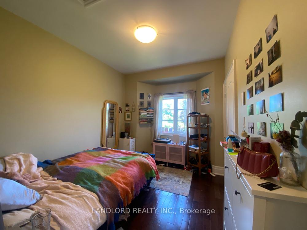 Photo 13 of 133 Florence Street, Toronto, Little Portugal — HOMEH