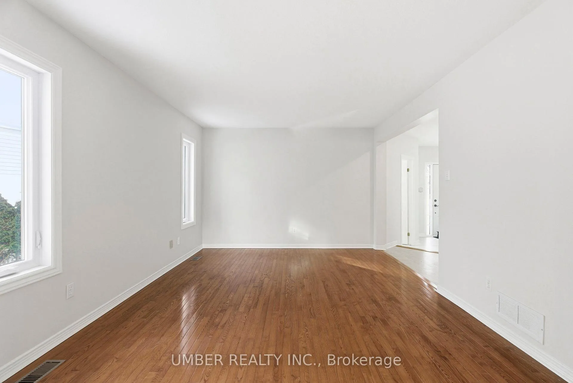 Photo 8 of 75 Armagh Way, Ottawa, Barrhaven - Longfields — HOMEH
