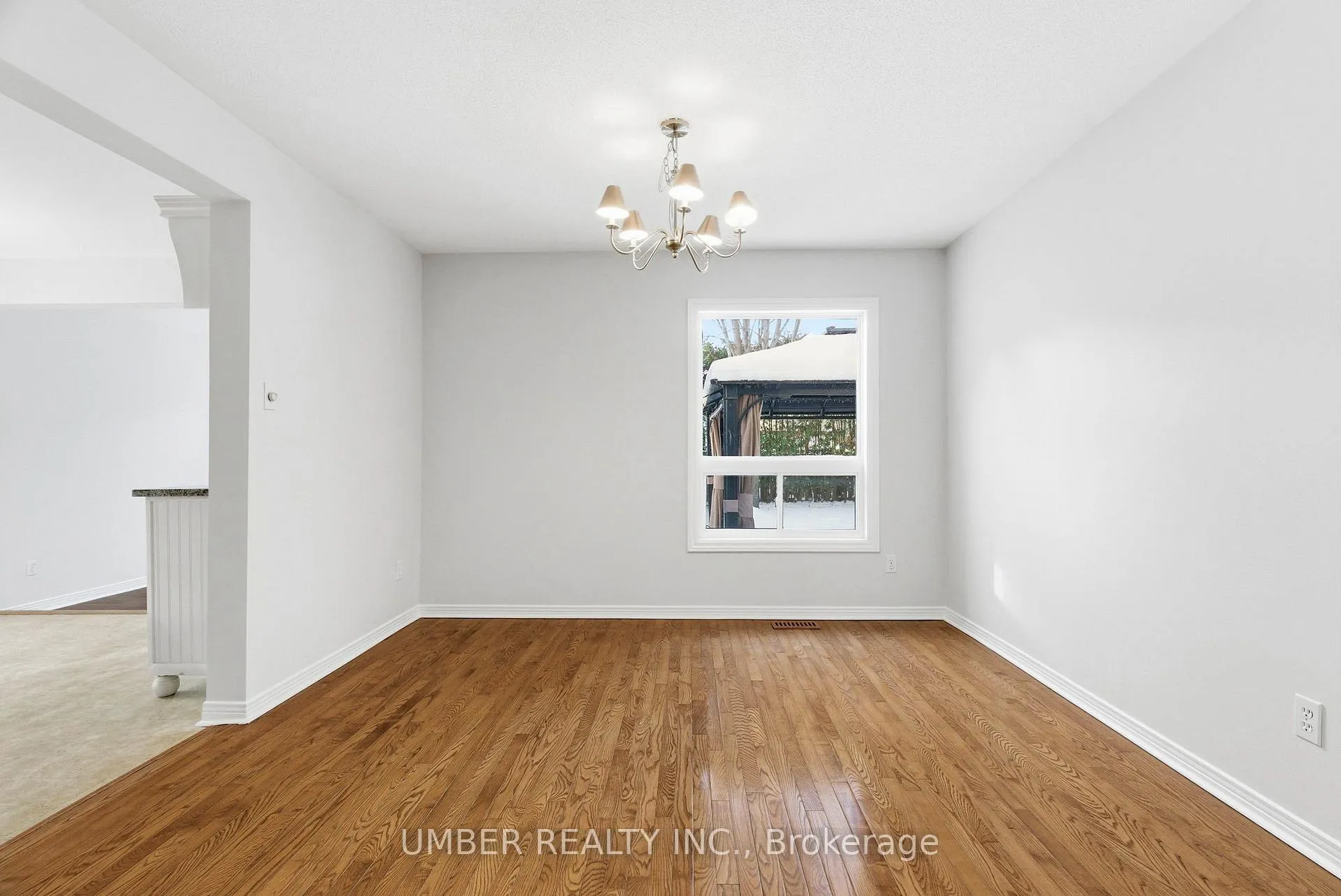 Photo 11 of 75 Armagh Way, Ottawa, Barrhaven - Longfields — HOMEH