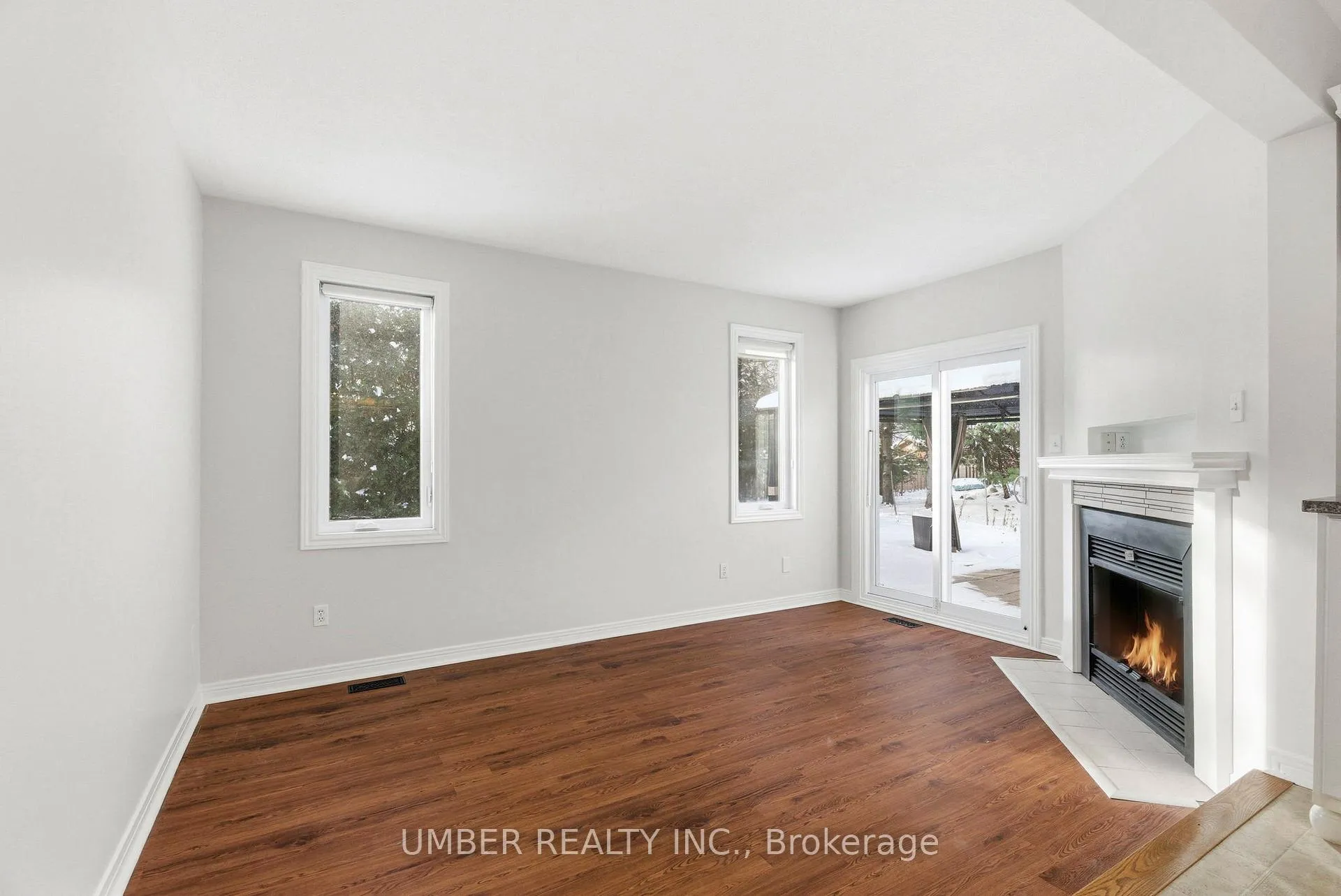 Photo 19 of 75 Armagh Way, Ottawa, Barrhaven - Longfields — HOMEH