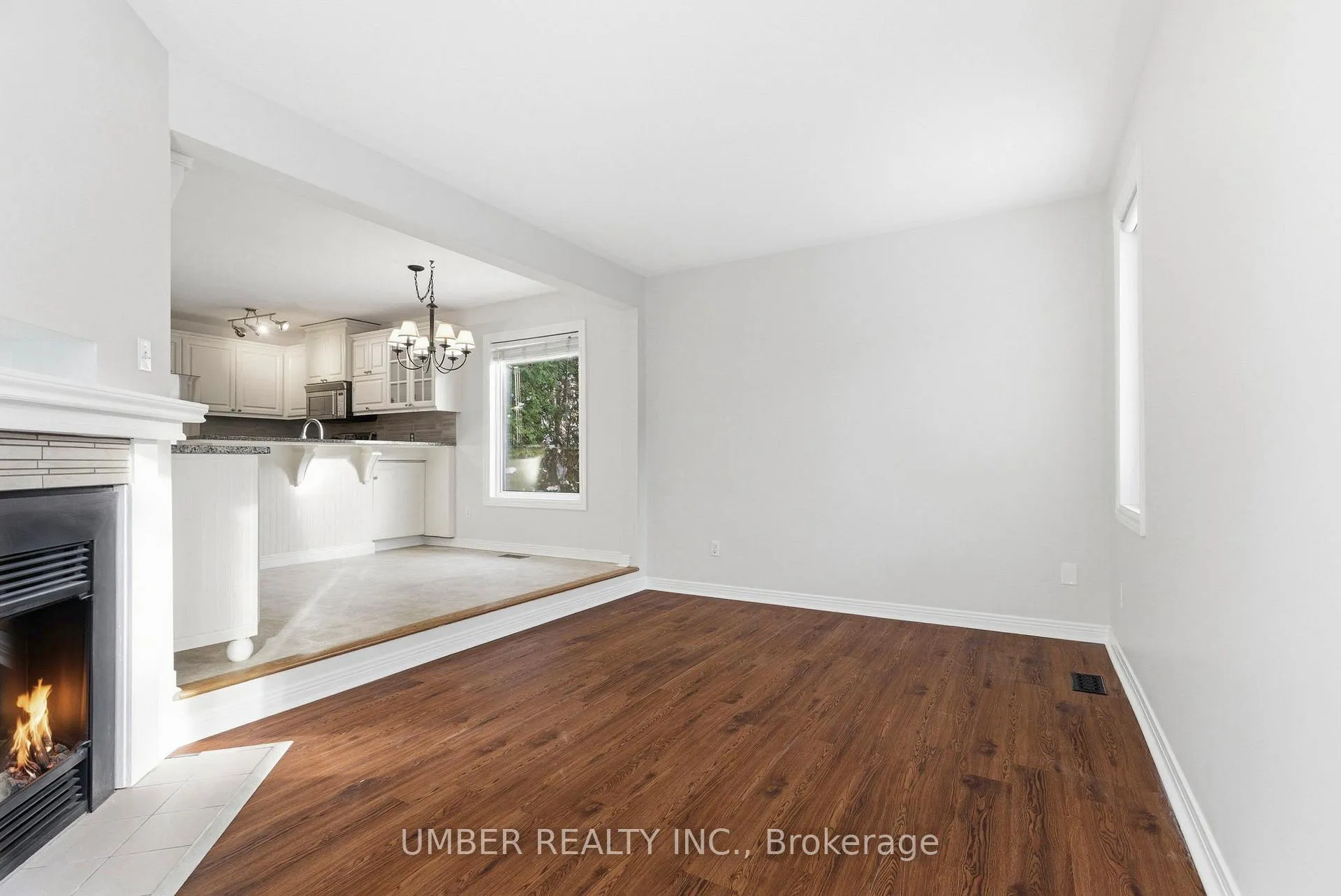 Photo 21 of 75 Armagh Way, Ottawa, Barrhaven - Longfields — HOMEH