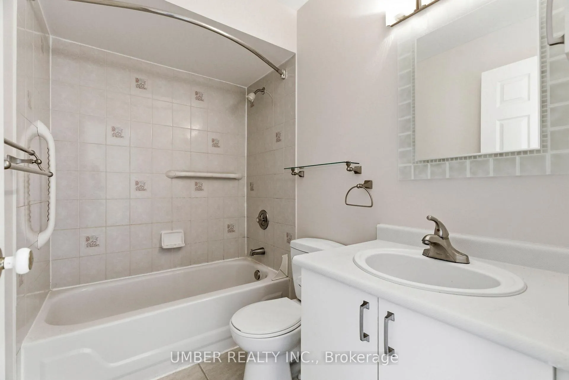 Photo 30 of 75 Armagh Way, Ottawa, Barrhaven - Longfields — HOMEH