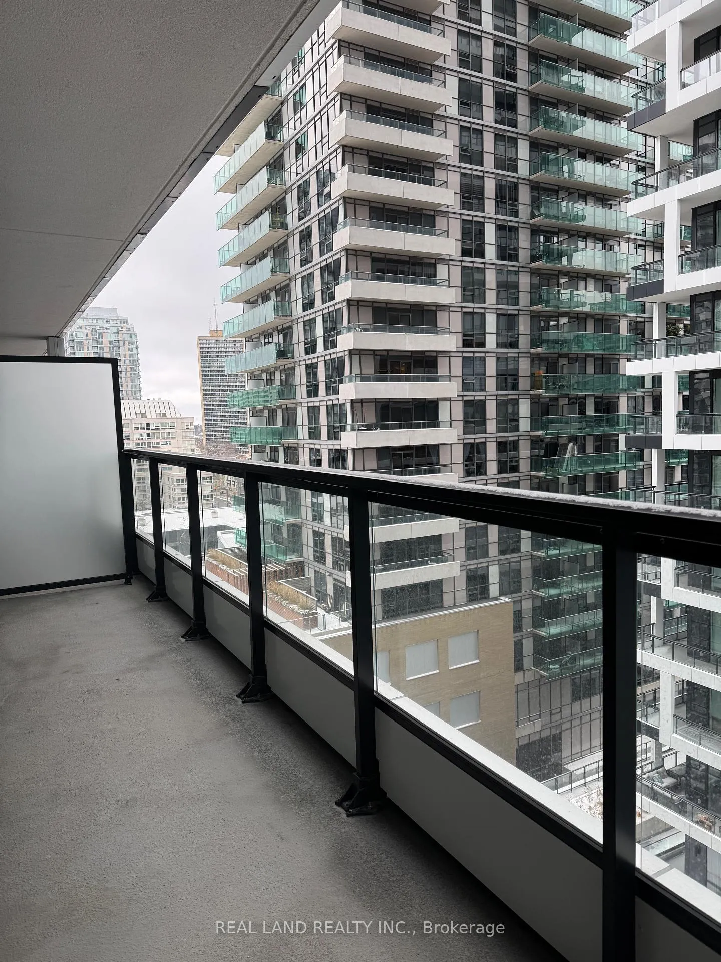 Photo 18 of Unit 1101, 65 Broadway Avenue, Toronto, Mount Pleasant West — HOMEH