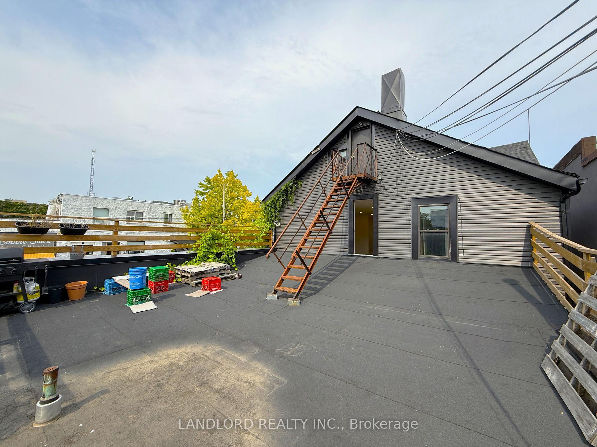 Photo 14 of Unit 2, 154 Ossington Avenue, Toronto, Trinity-Bellwoods — HOMEH