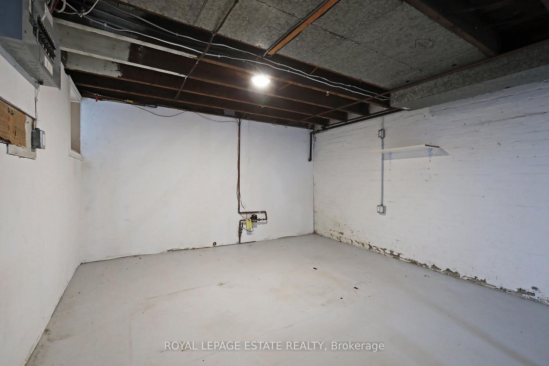 Photo 15 of 56 Balfour Avenue, Toronto, Crescent Town — HOMEH