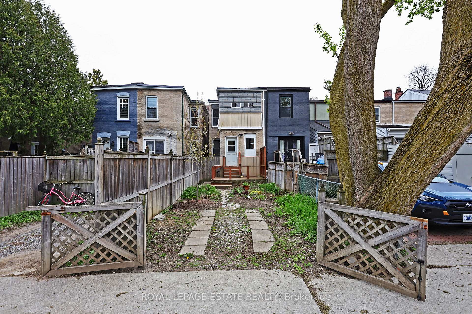 Photo 19 of 56 Balfour Avenue, Toronto, Crescent Town — HOMEH