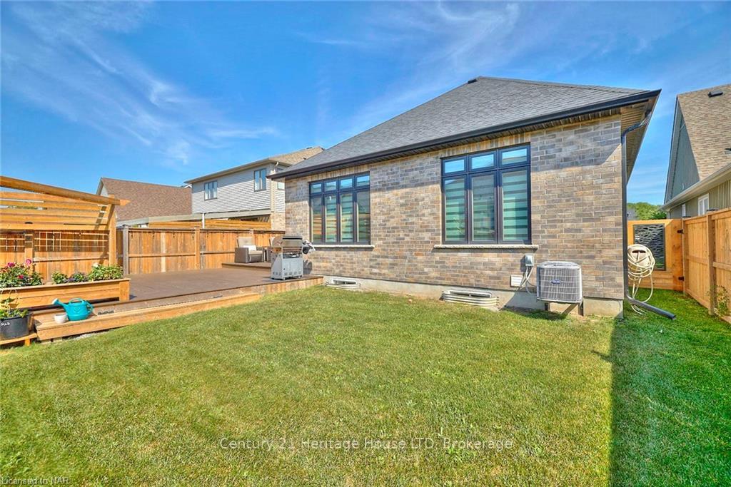 Photo 35 of 29 Mcfarland Street, Thorold, Hurricane/Merrittville — HOMEH