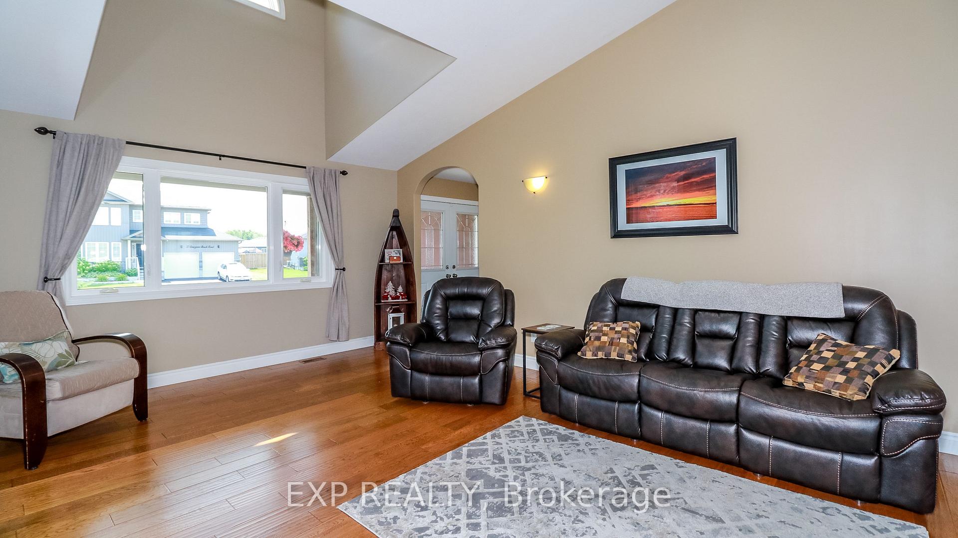 Photo 9 of 24 Bourgeois Beach Road, Tay, Victoria Harbour — HOMEH