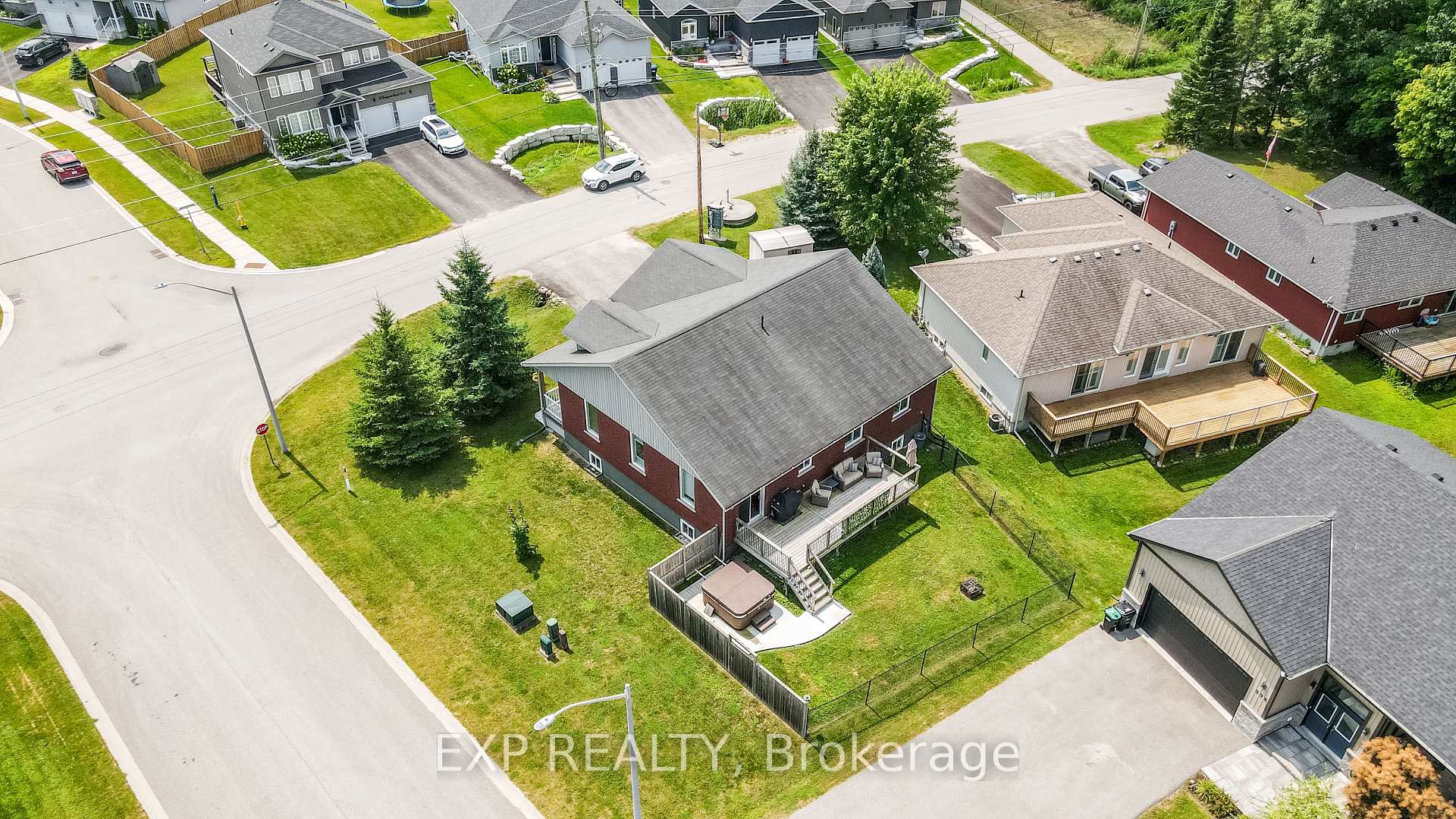 Photo 29 of 24 Bourgeois Beach Road, Tay, Victoria Harbour — HOMEH
