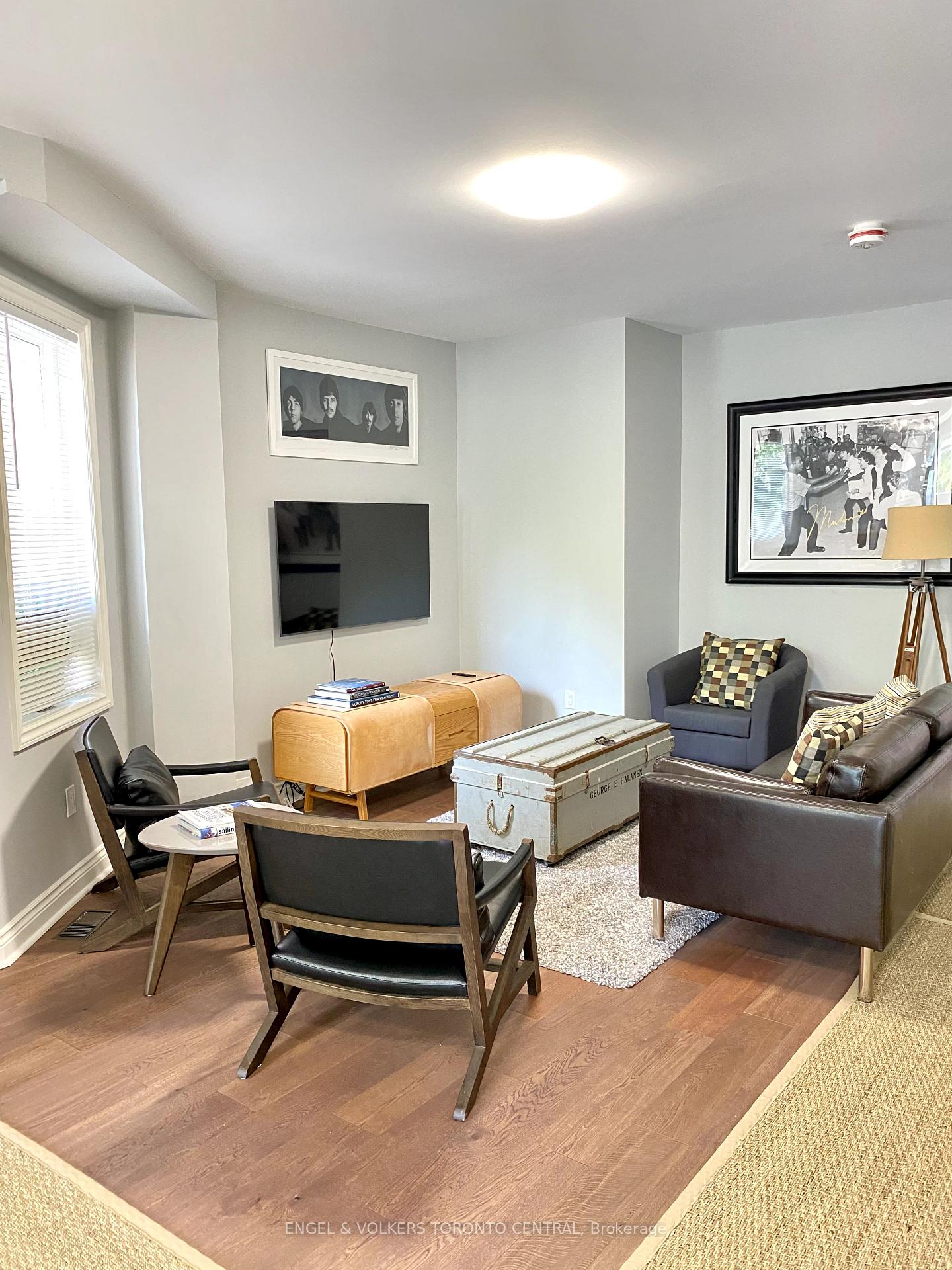 Photo 4 of Unit Upper, 103 Galt Avenue, Toronto, South Riverdale — HOMEH
