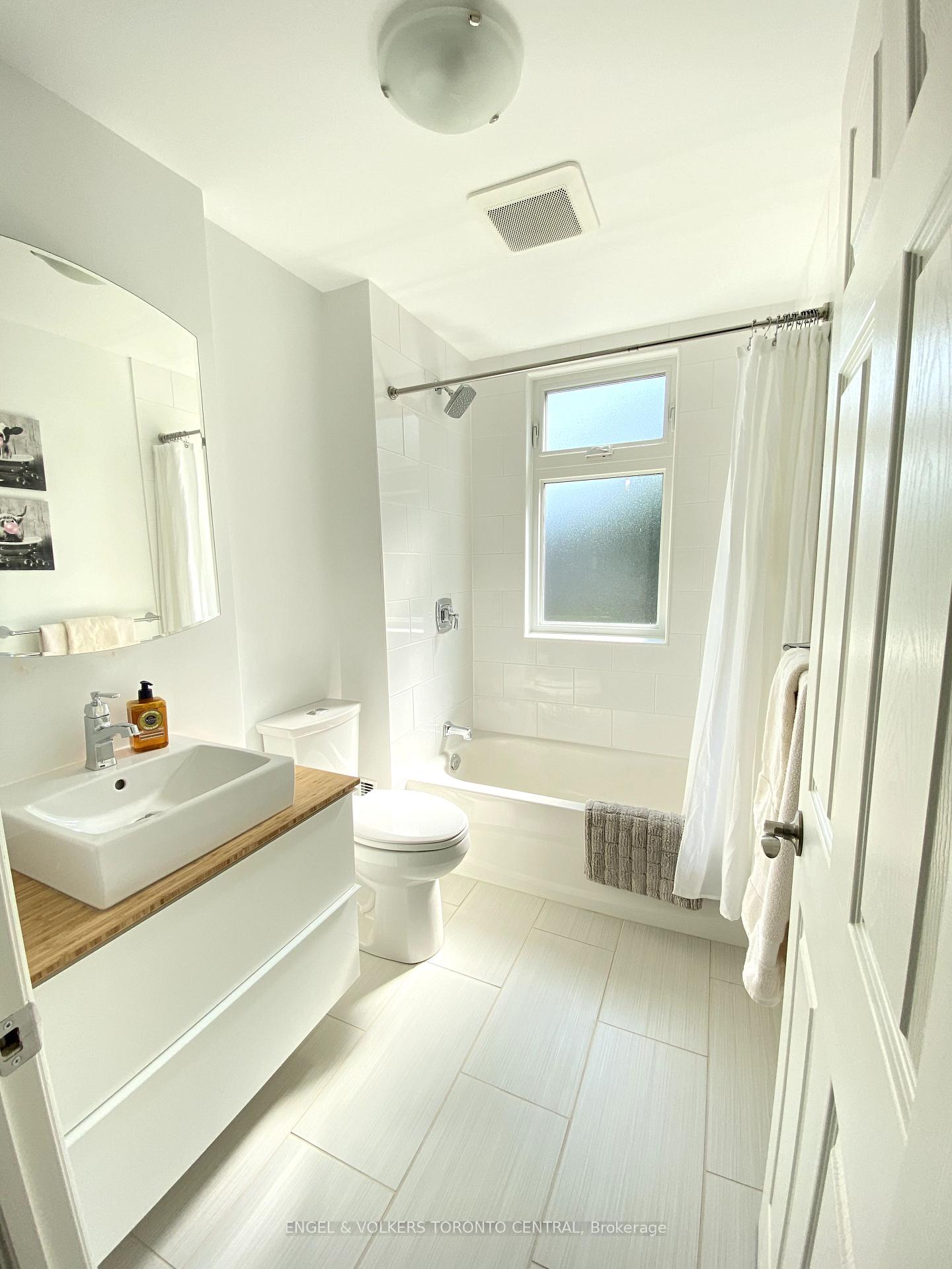 Photo 6 of Unit Upper, 103 Galt Avenue, Toronto, South Riverdale — HOMEH