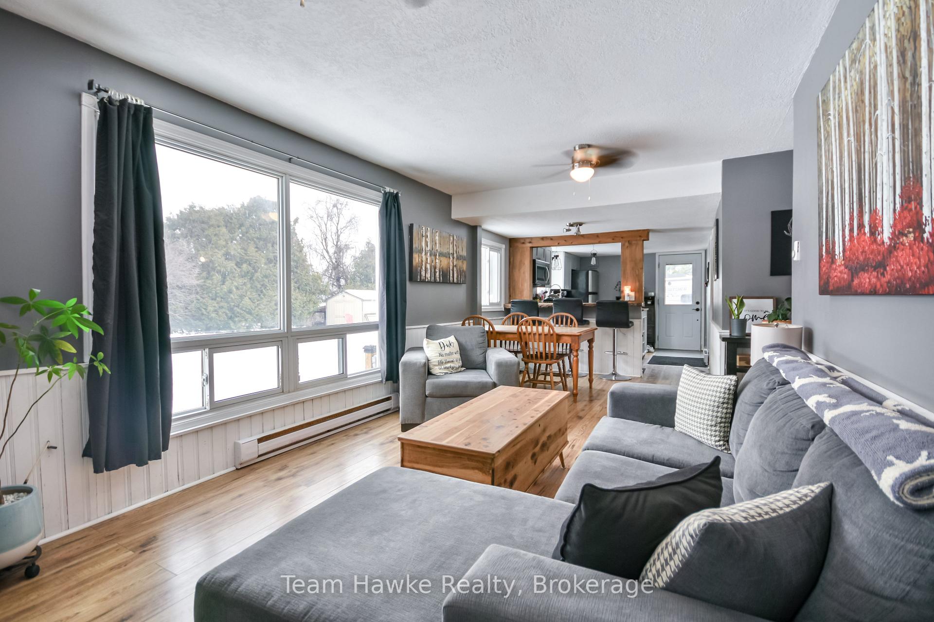 Photo 8 of 419 7th Avenue, Tay, Port McNicoll — HOMEH