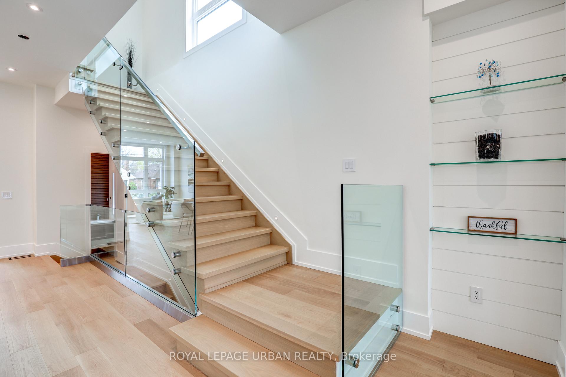 Photo 15 of 44 Northbrook Road, Toronto, East York — HOMEH