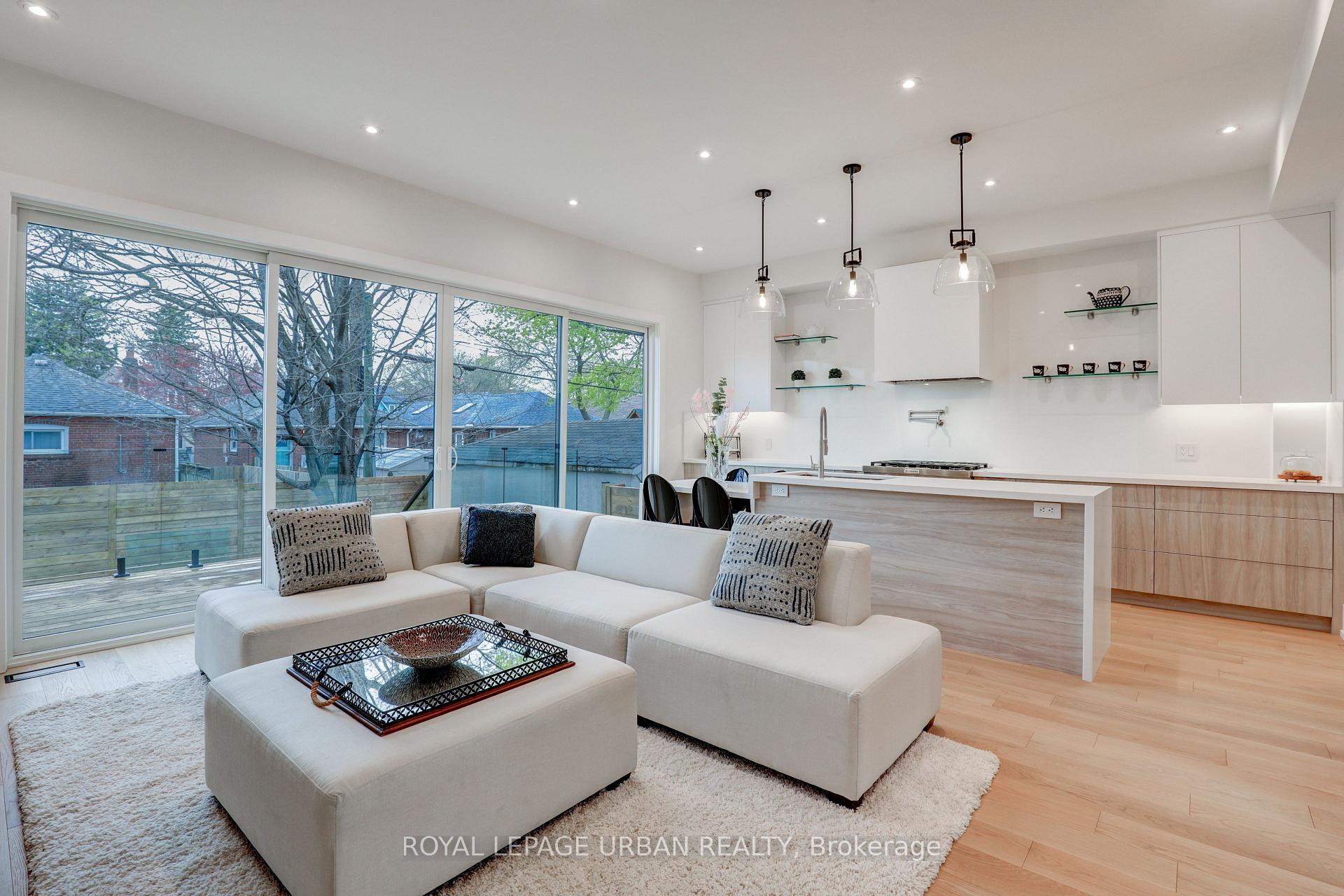 Photo 19 of 44 Northbrook Road, Toronto, East York — HOMEH