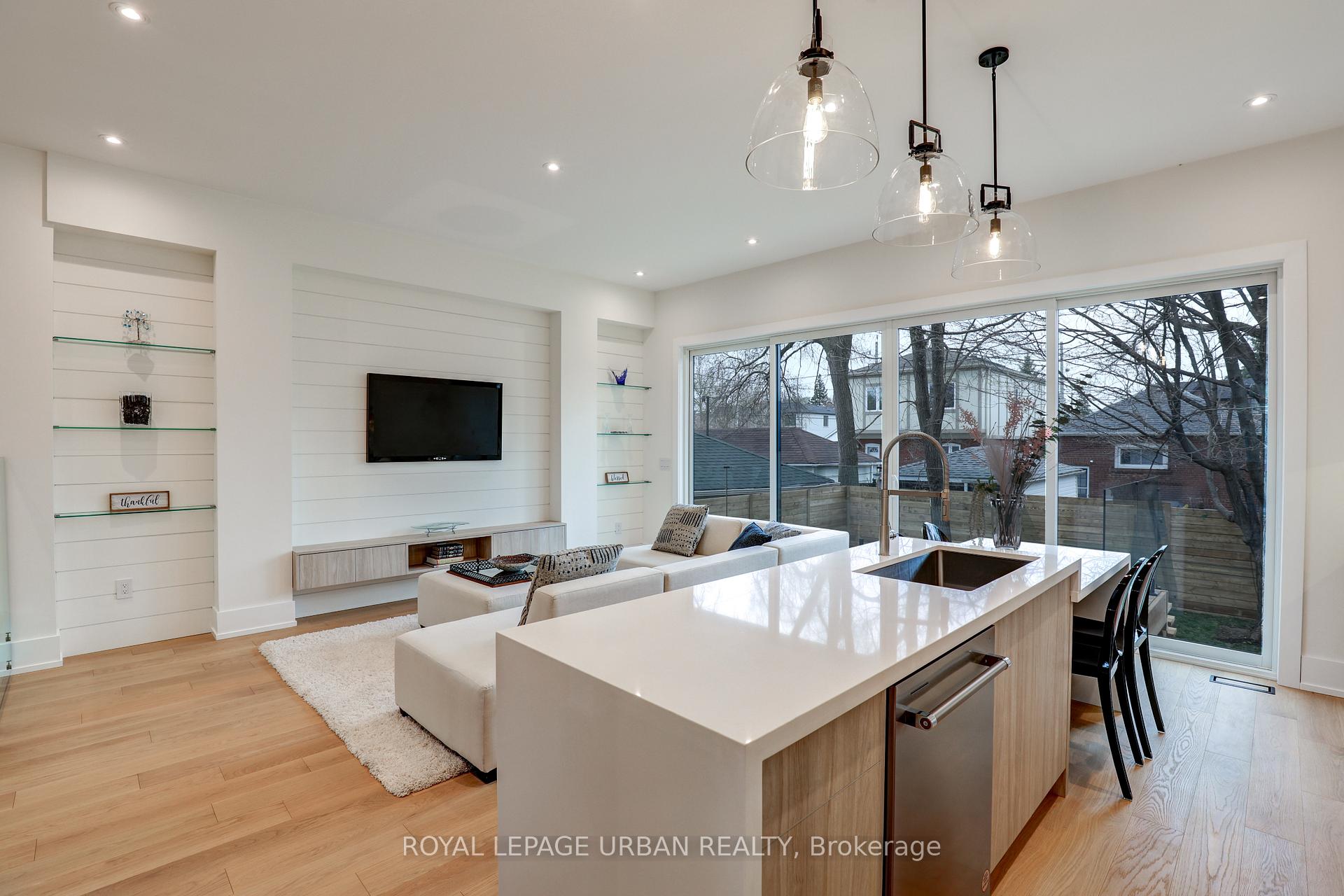 Photo 21 of 44 Northbrook Road, Toronto, East York — HOMEH