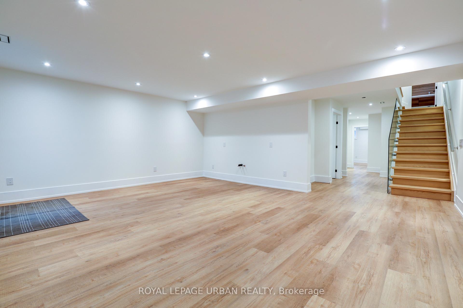 Photo 31 of 44 Northbrook Road, Toronto, East York — HOMEH