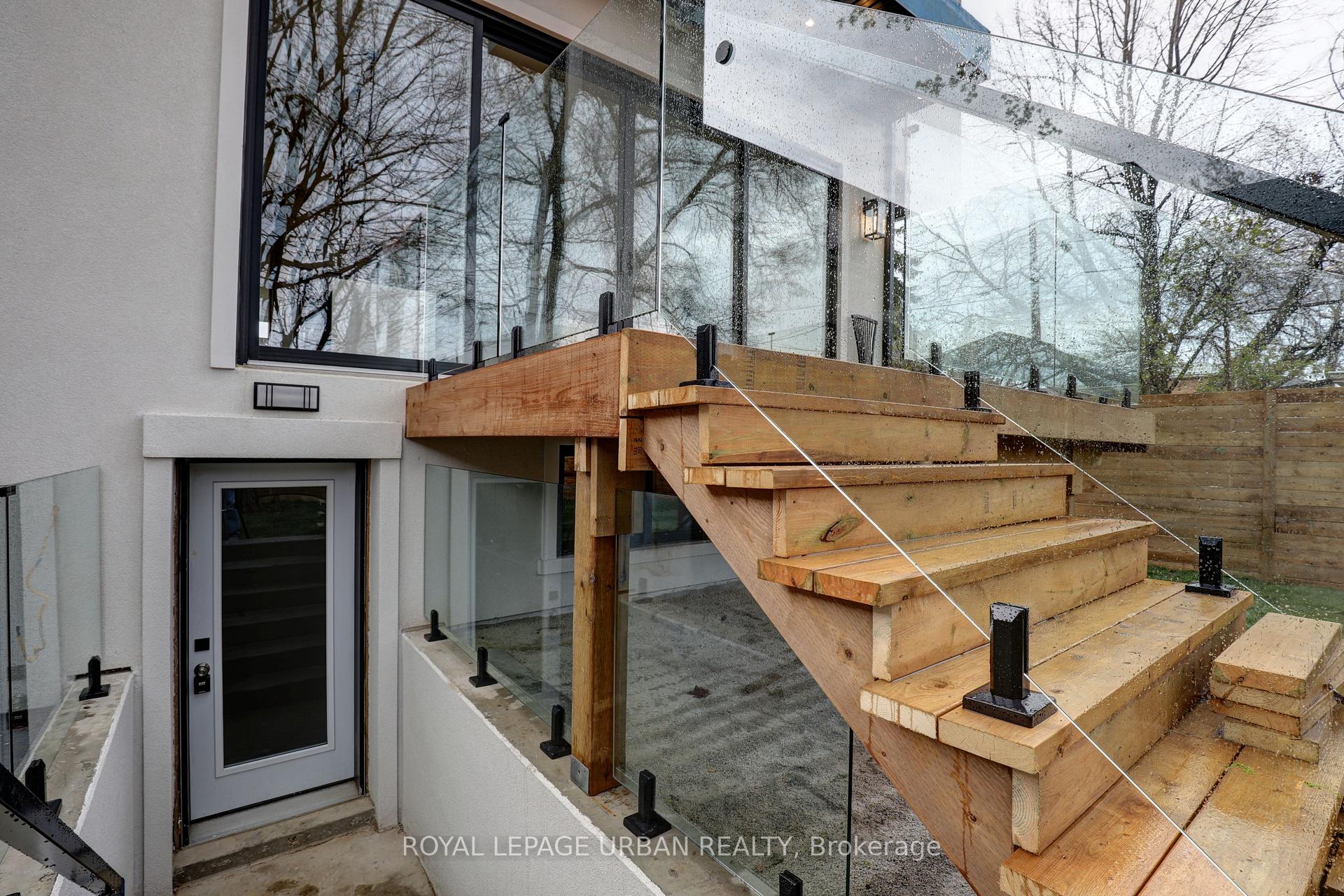 Photo 33 of 44 Northbrook Road, Toronto, East York — HOMEH