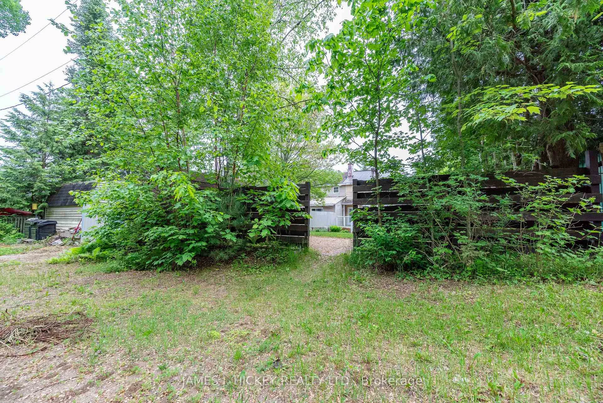 Photo 33 of 100 Algonquin Street, Deep River — HOMEH