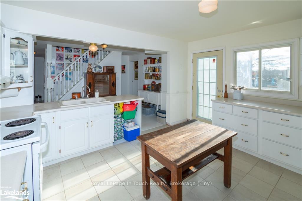 Photo 16 of 67 Maple Street, Tay, Victoria Harbour — HOMEH