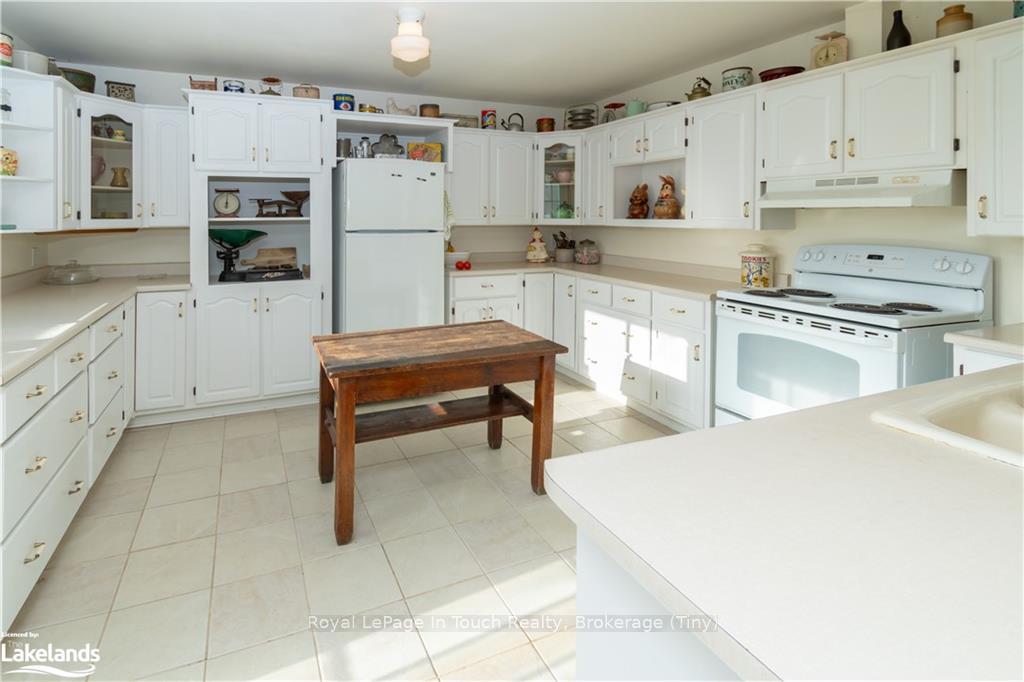 Photo 17 of 67 Maple Street, Tay, Victoria Harbour — HOMEH