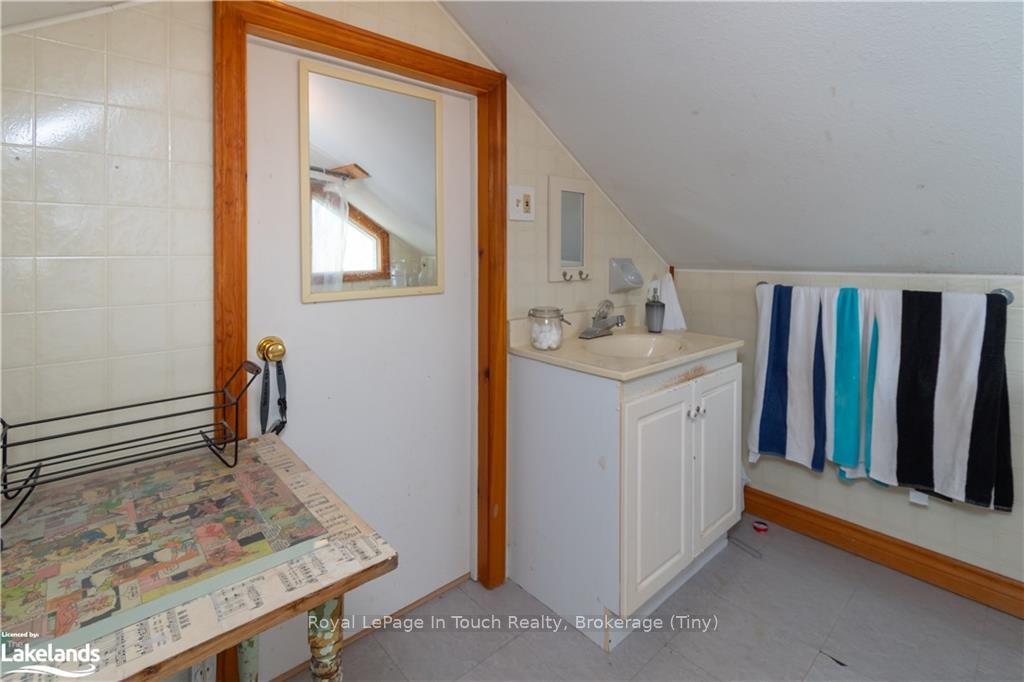 Photo 22 of 67 Maple Street, Tay, Victoria Harbour — HOMEH