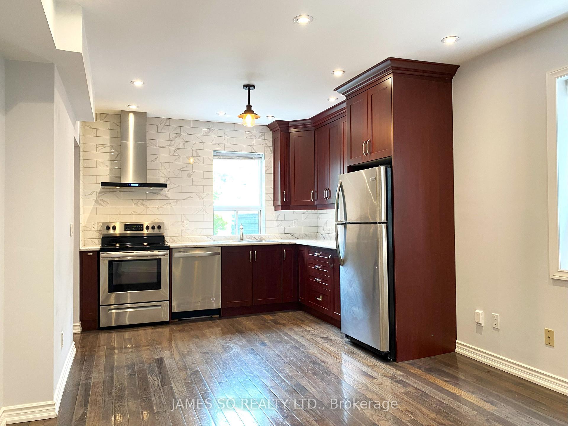 Photo 9 of Unit Main & 2nd Fl, 292 Mortimer Avenue, Toronto, Danforth Village-East York — HOMEH