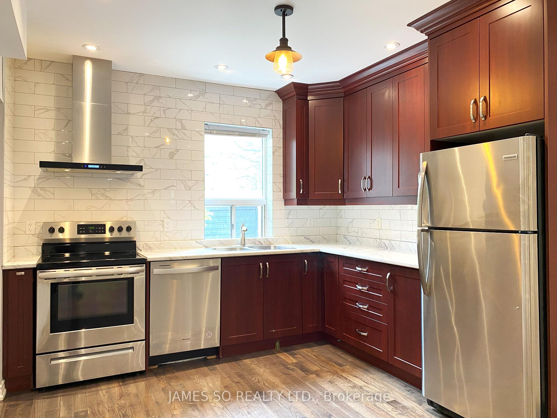 Photo 10 of Unit Main & 2nd Fl, 292 Mortimer Avenue, Toronto, Danforth Village-East York — HOMEH